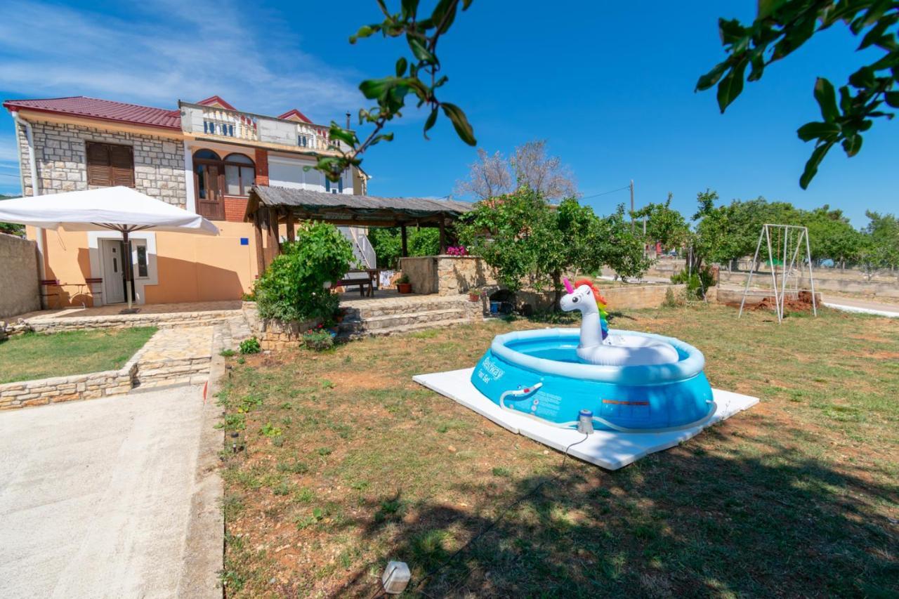 Apartmani Ajp Posedarje Exterior photo